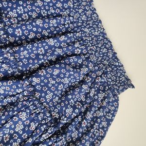 Princess Polly ditsy floral mini skirt size 2